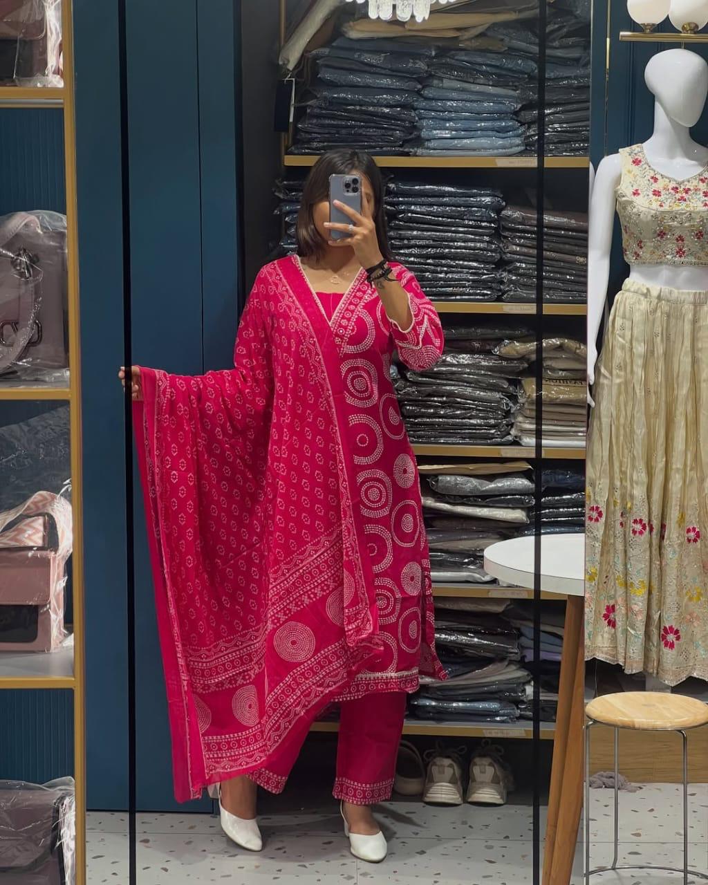 Women’s Elegant Bandhani Print Cotton Suit Set with Dupatta – Bright Pink